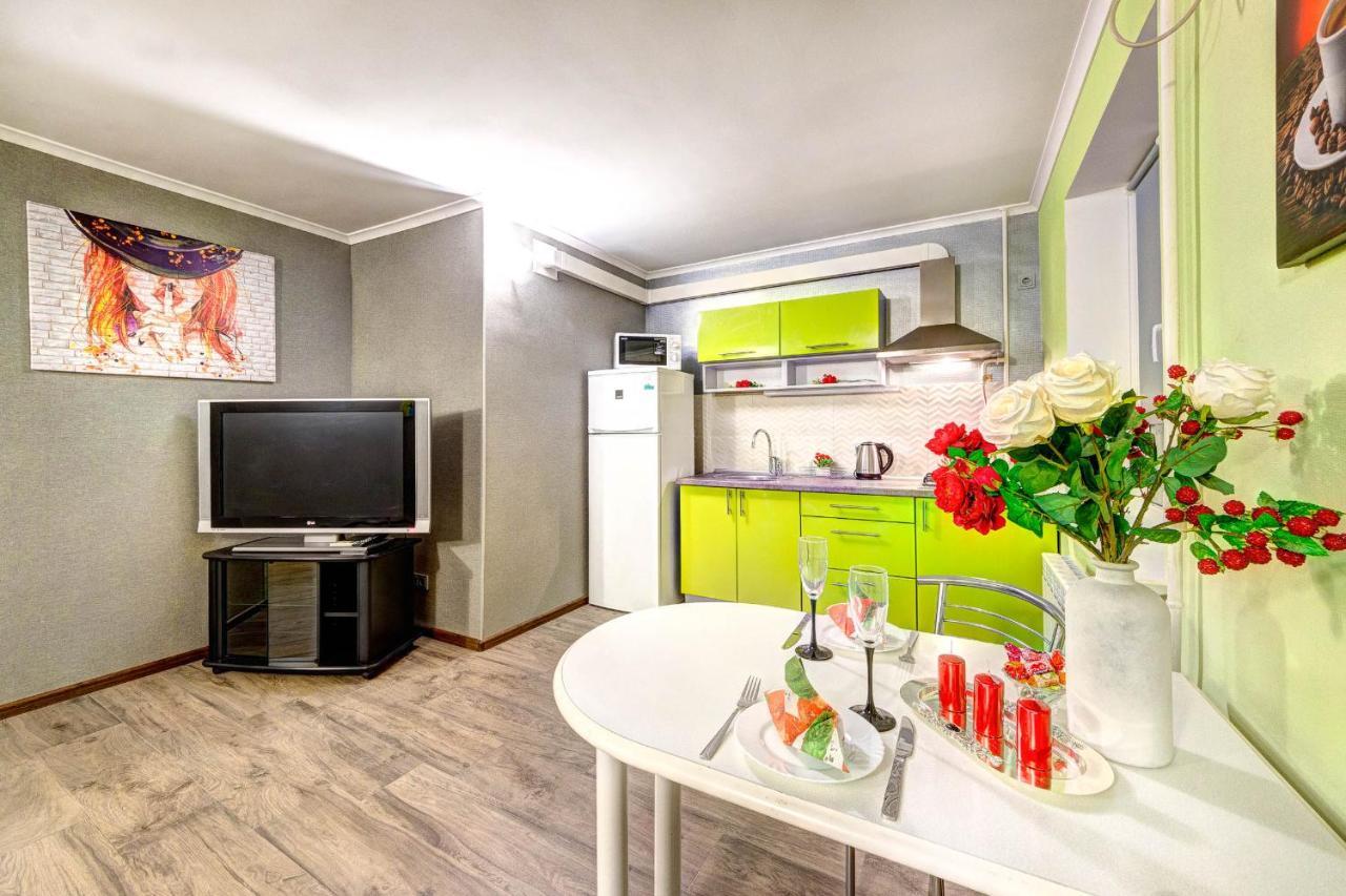 Apartments On Klovsky Descent 20 Kiev Ngoại thất bức ảnh